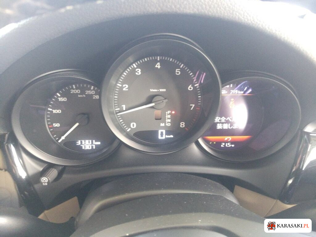 2023 Porsche Macan 4WD Base Grade 6