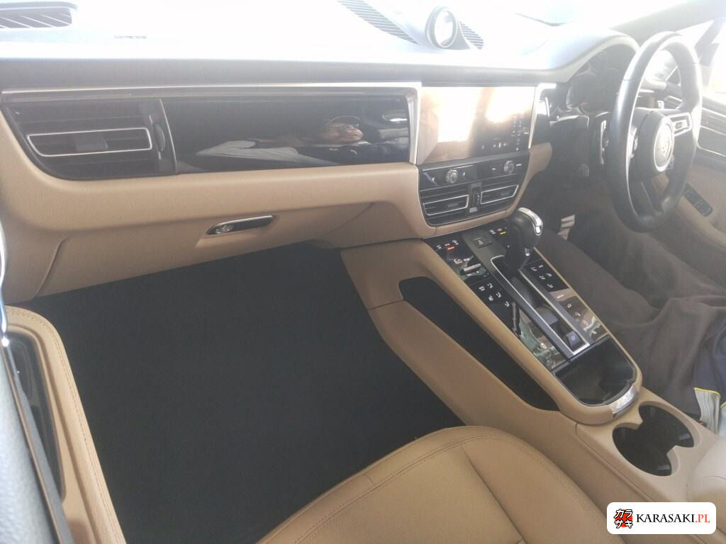 2023 Porsche Macan 4WD Base Grade 5
