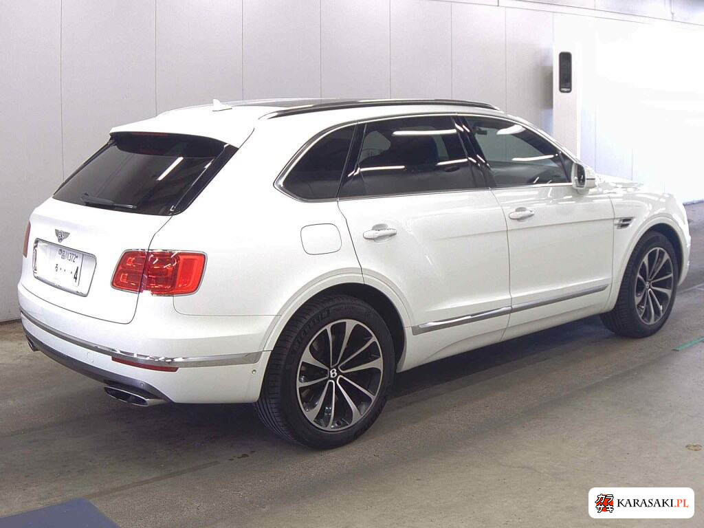 Bentley Bentayga 2016 z aukcji japońskiej