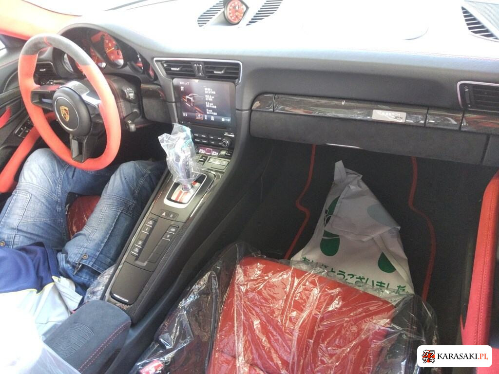Porsche 911 2019 z aukcji japońskiej