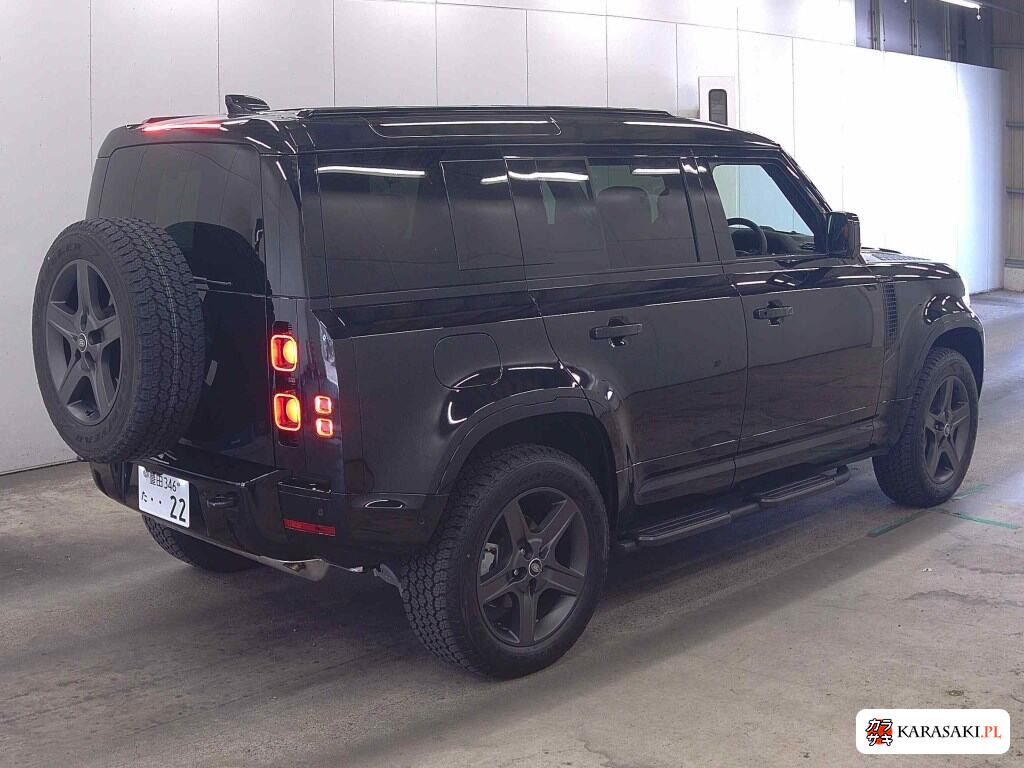 Land Rover Defender 2025 z aukcji japońskiej
