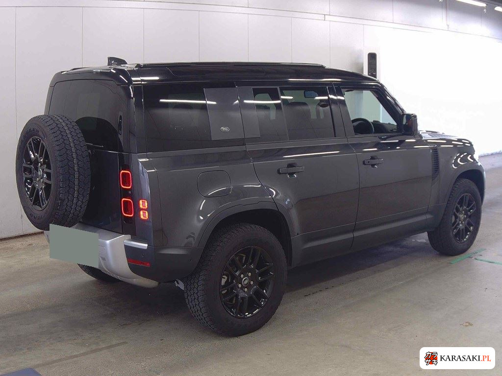 Land Rover Defender 2024 z aukcji japońskiej