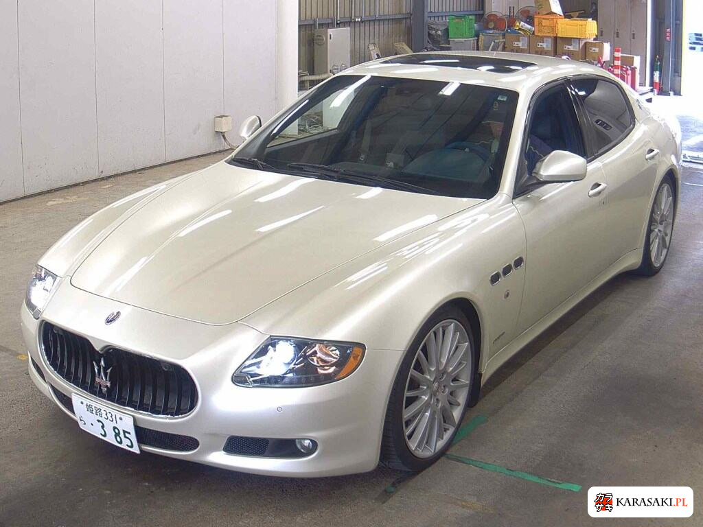 Maserati Quattroporte 2012 z aukcji japońskiej
