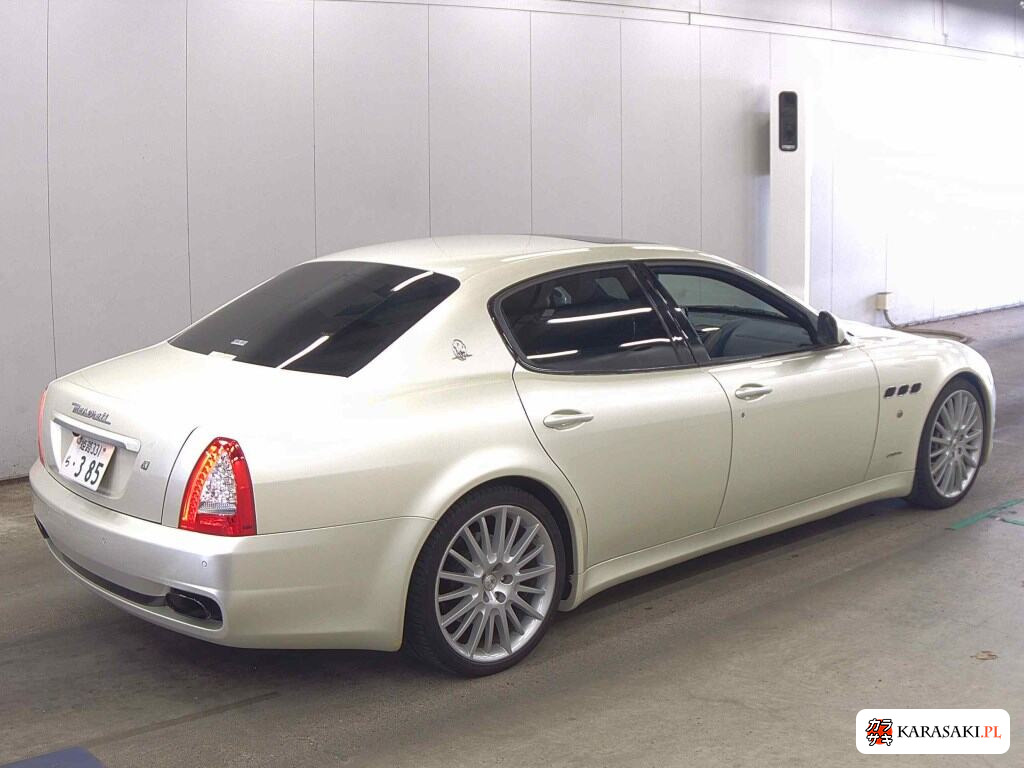 Maserati Quattroporte 2012 z aukcji japońskiej