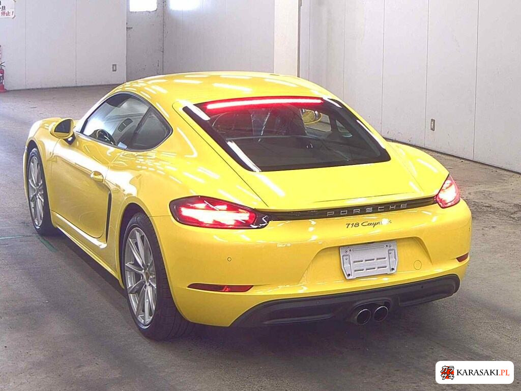Porsche 718 Cayman 2019 z aukcji japońskiej