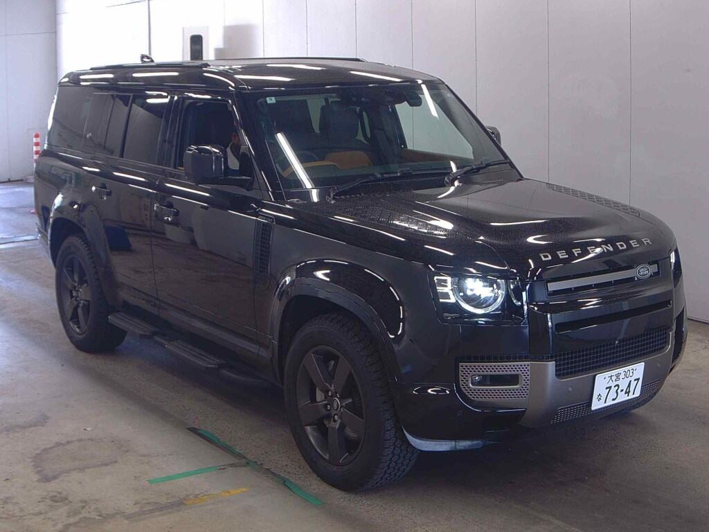 Land Rover Defender 2024 z aukcji japońskiej