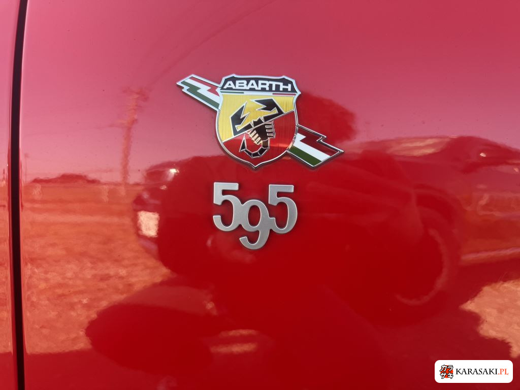 Abarth 595 2021 z aukcji japońskiej
