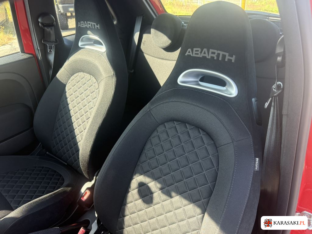 Abarth 595 2021 z aukcji japońskiej