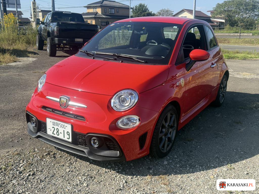 Abarth 595 2021 z aukcji japońskiej