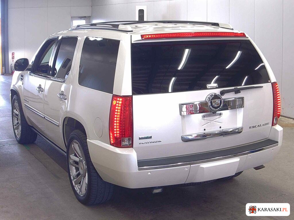 Cadillac Escalade 2011 z aukcji japońskiej