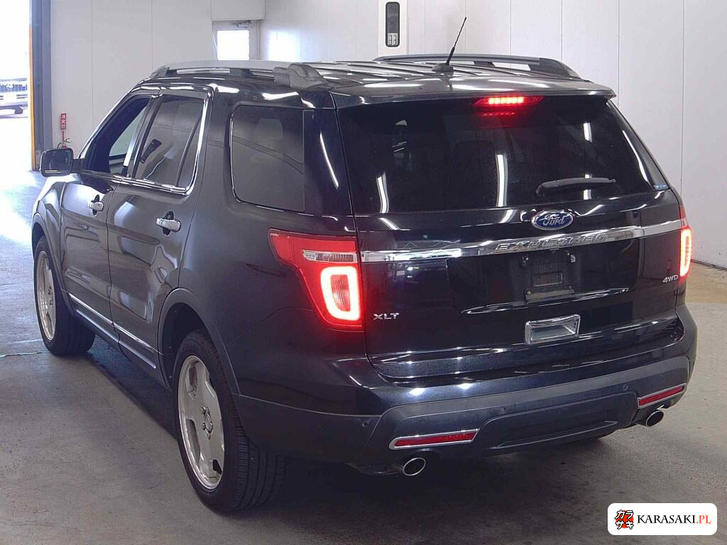 2012 Ford Explorer 5D 4WD XLT 2
