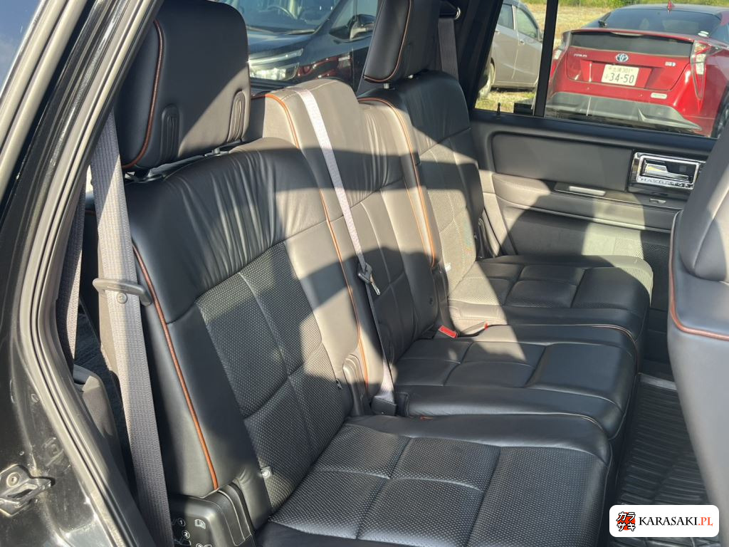 Lincoln Navigator 2011 z aukcji japońskiej
