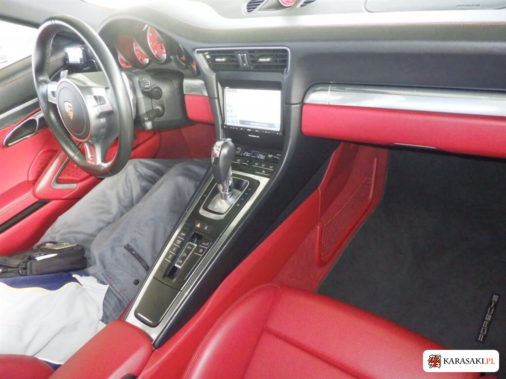 Porsche 911 2015 z aukcji japońskiej