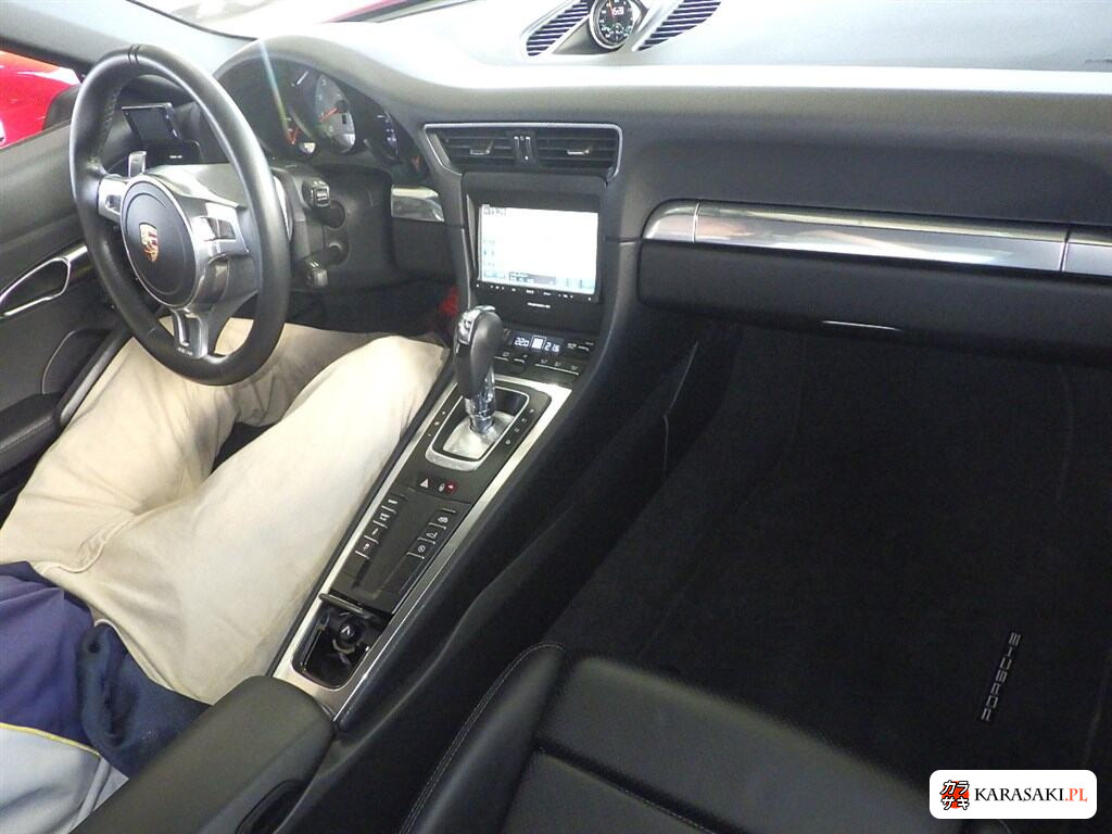 Porsche 911 2013 z aukcji japońskiej