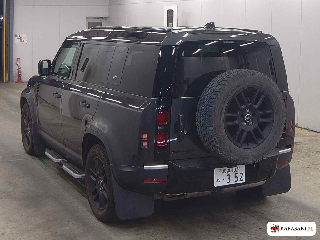 2023 Land Rover Defender 5D 4WD 110 S D300 2