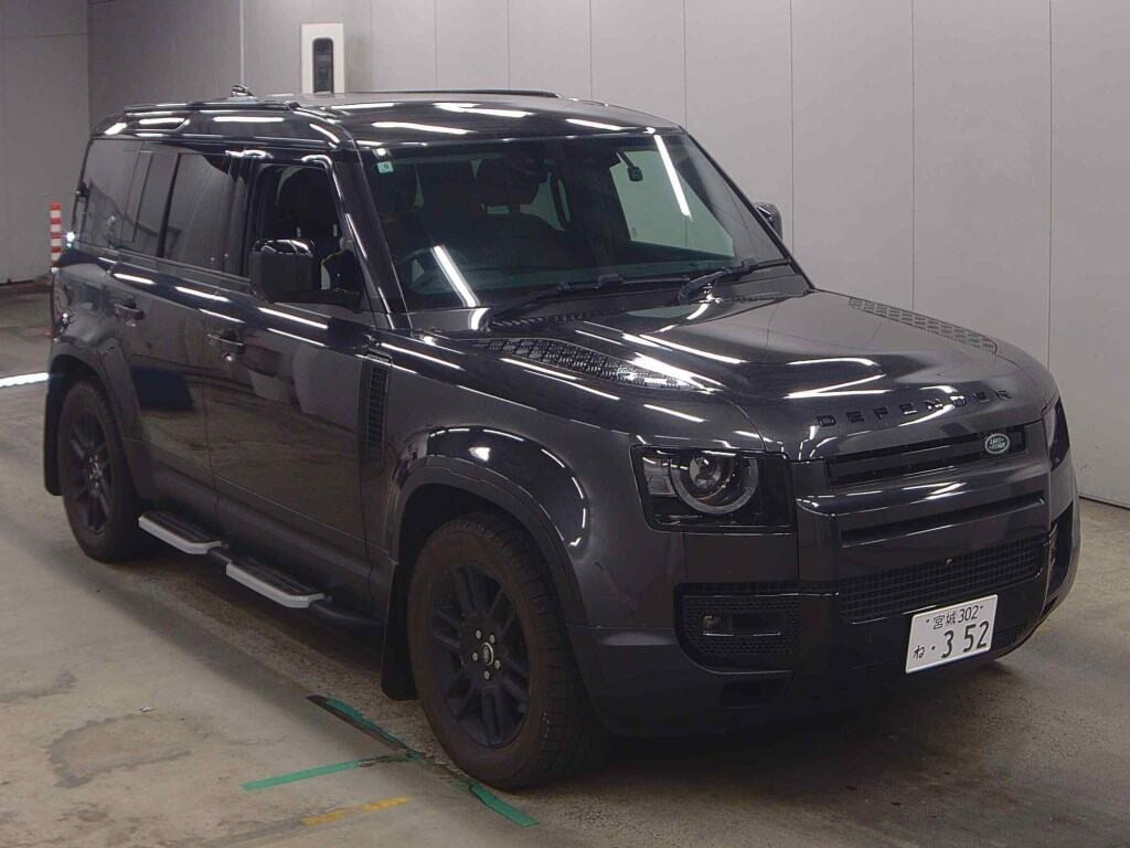 Land Rover Defender 2023 z aukcji japońskiej