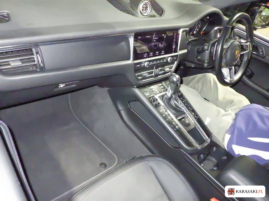 2021 Porsche Macan 4WD Base Grade 5