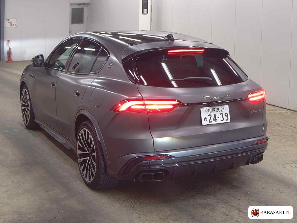 Maserati Grecale 2025 z aukcji japońskiej