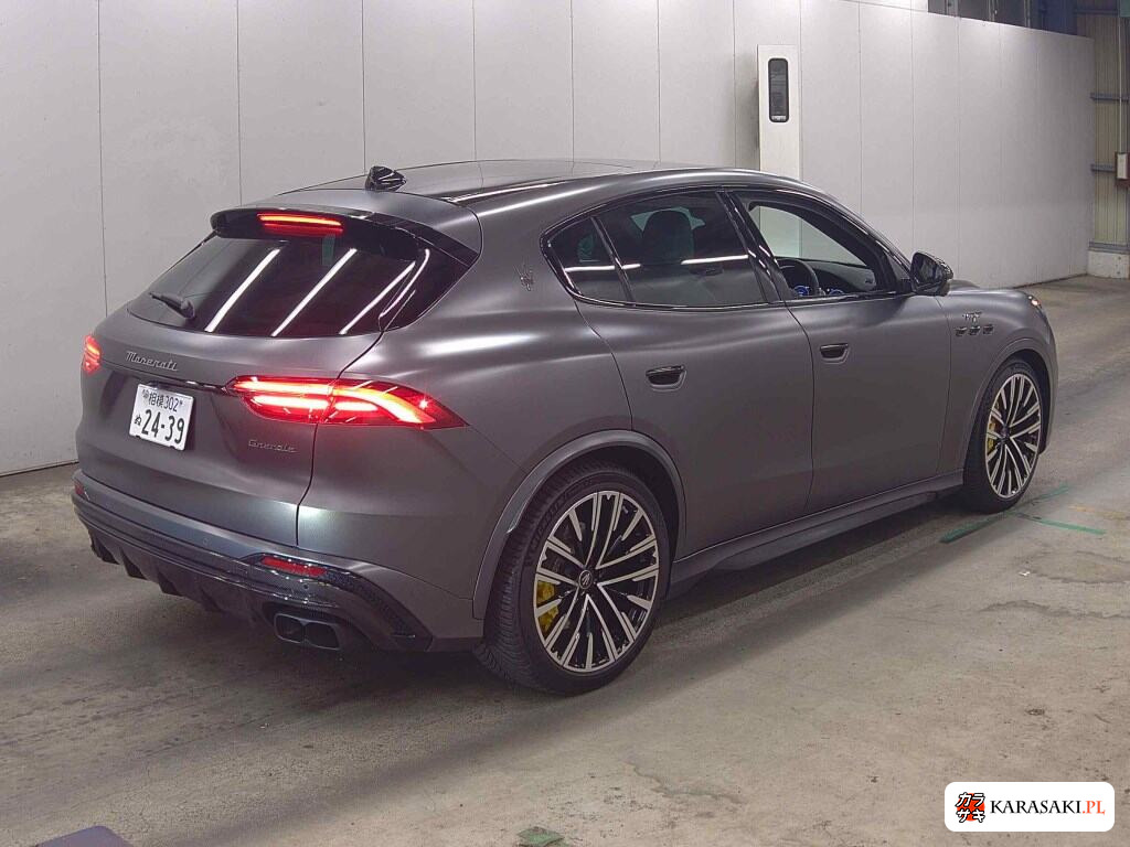 Maserati Grecale 2025 z aukcji japońskiej