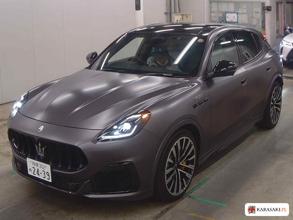 Maserati Grecale 2025 z aukcji japońskiej