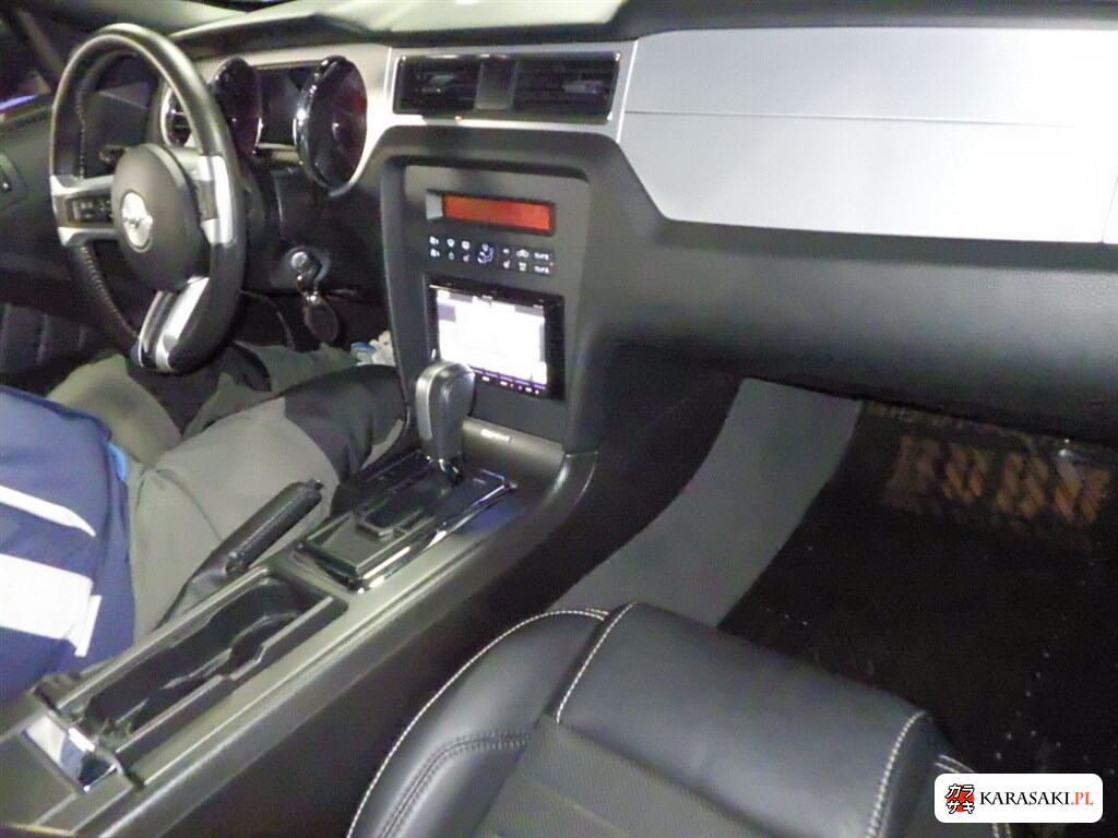 Ford Mustang 2012 z aukcji japońskiej