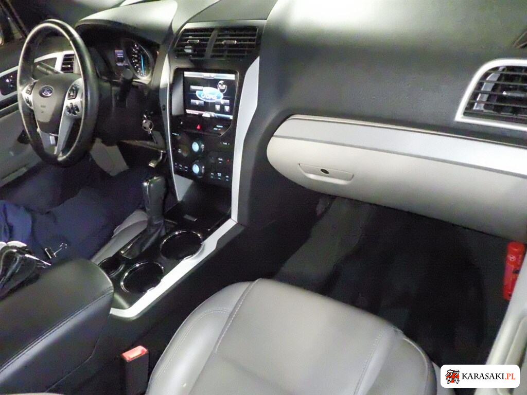 2014 Ford Explorer 5D XLT Eco Boost 5