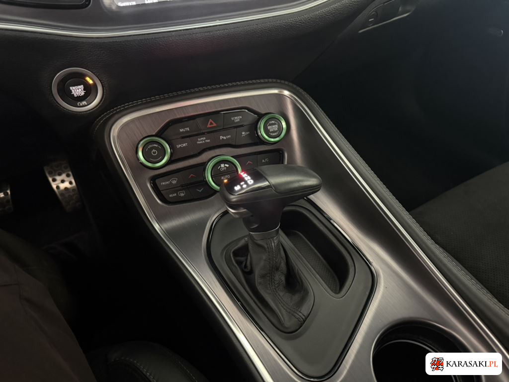 Dodge Challenger 2020 z aukcji japońskiej
