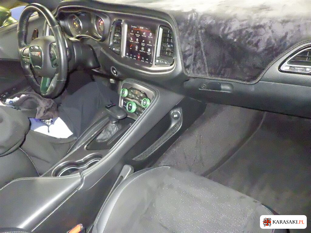 Dodge Challenger 2020 z aukcji japońskiej