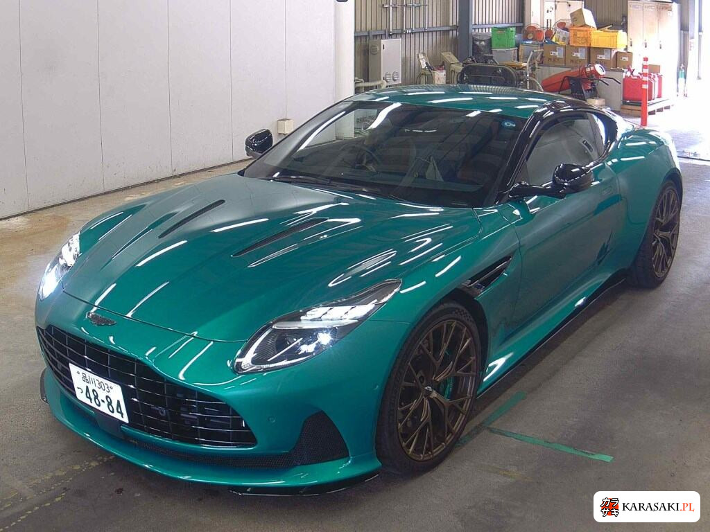 Aston Martin DB12 2025 z aukcji japońskiej
