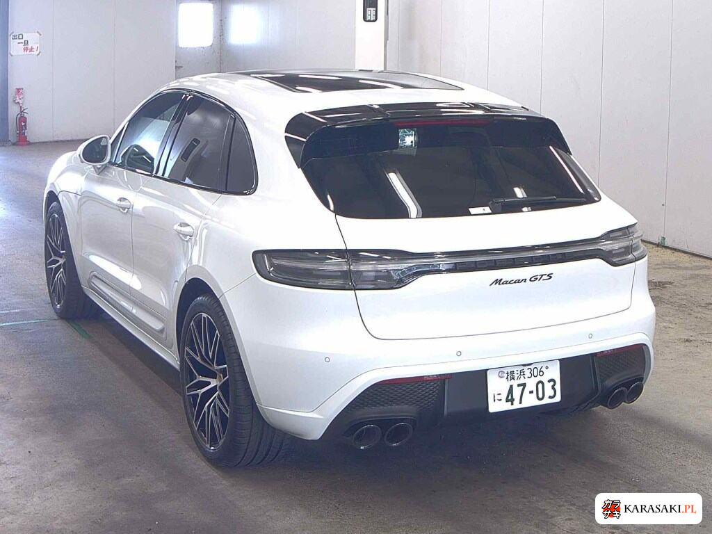 2022 Porsche Macan 4WD GTS Sport Chrono Package 2