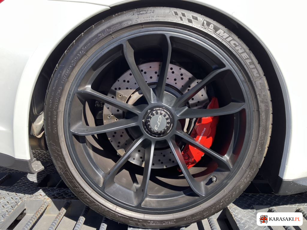 Porsche 911 2018 z aukcji japońskiej