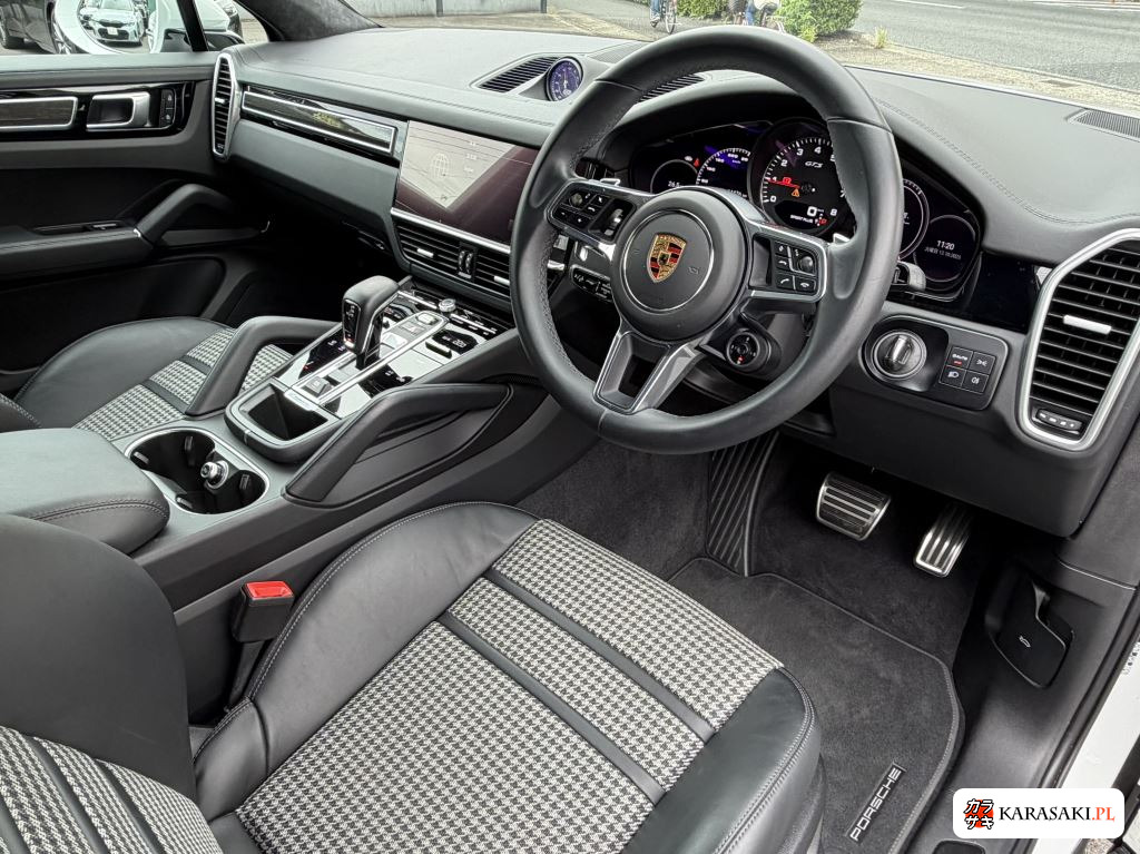Porsche Cayenne Coupe 2023 z aukcji japońskiej
