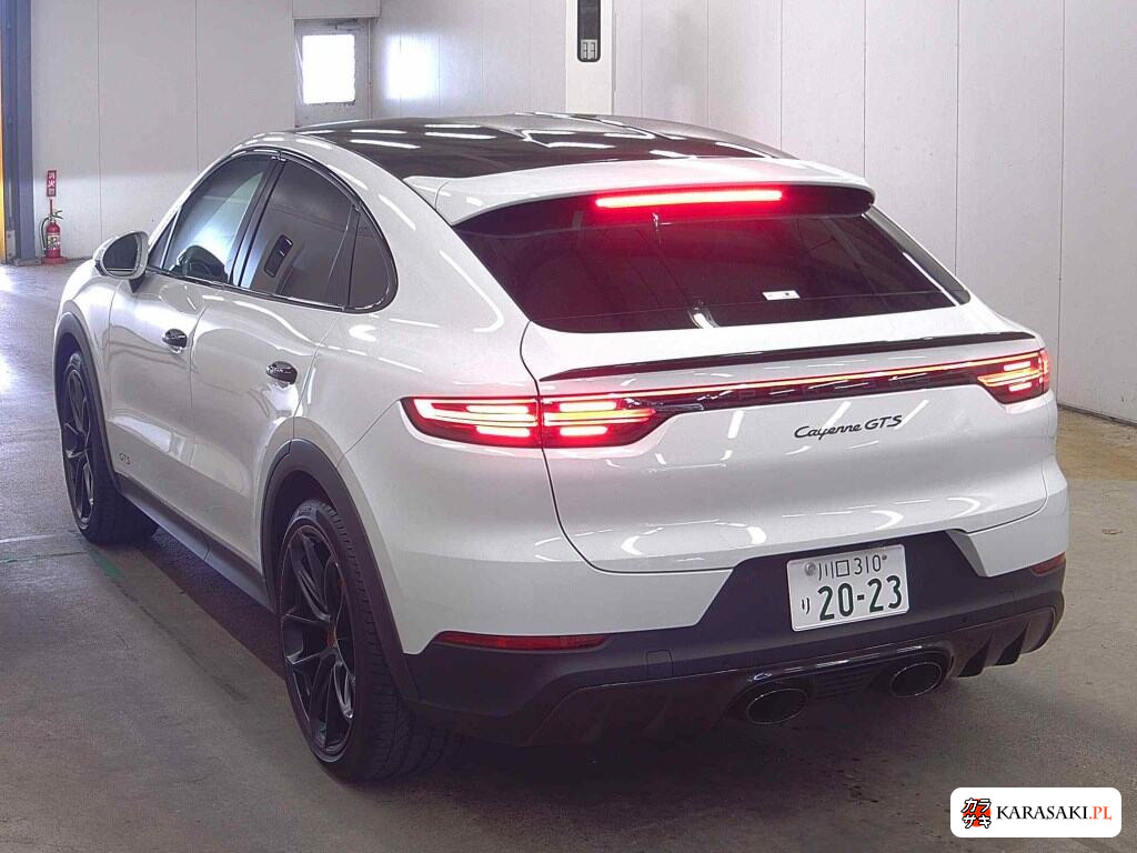 Porsche Cayenne Coupe 2023 z aukcji japońskiej