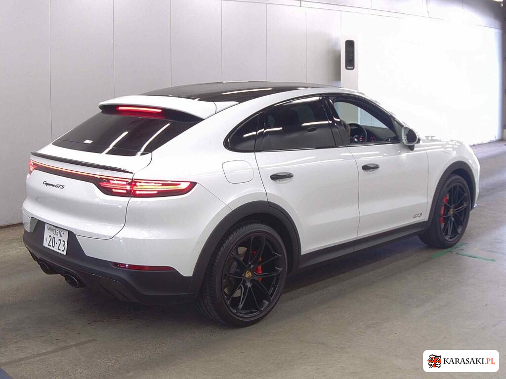Porsche Cayenne Coupe 2023 z aukcji japońskiej