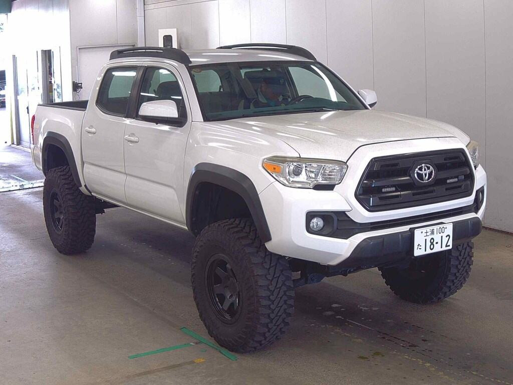 America Toyota Tacoma 2019 z aukcji japońskiej