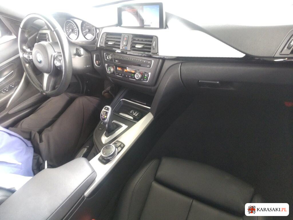 BMW 3 Series 2015 z aukcji japońskiej