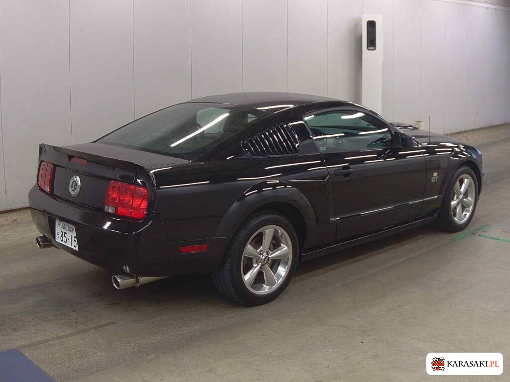 Ford Mustang 2008 z aukcji japońskiej