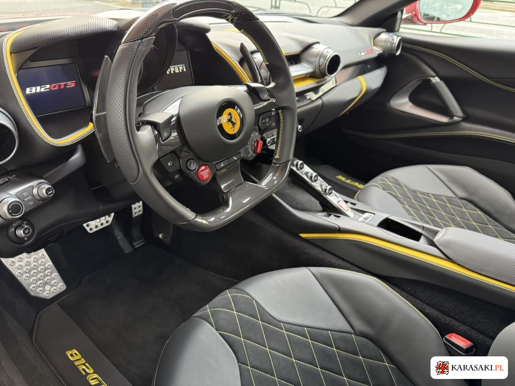 Ferrari 812 GTS 2022 z aukcji japońskiej