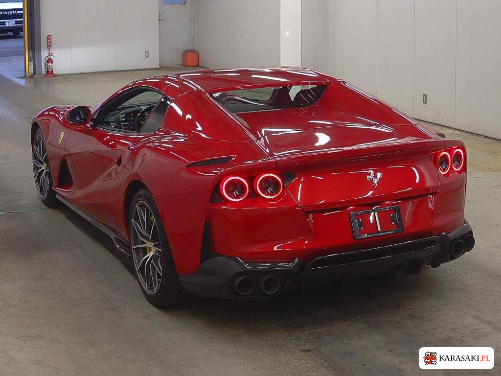 Ferrari 812 GTS 2022 z aukcji japońskiej