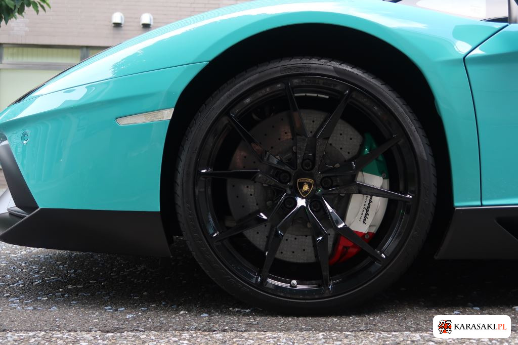 Lamborghini Aventador 2015 z aukcji japońskiej