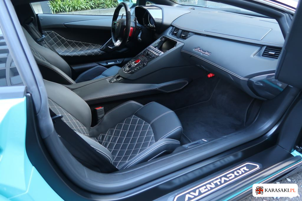 Lamborghini Aventador 2015 z aukcji japońskiej