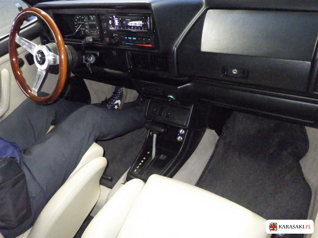 Volkswagen Golf Cabrio 1993 z aukcji japońskiej