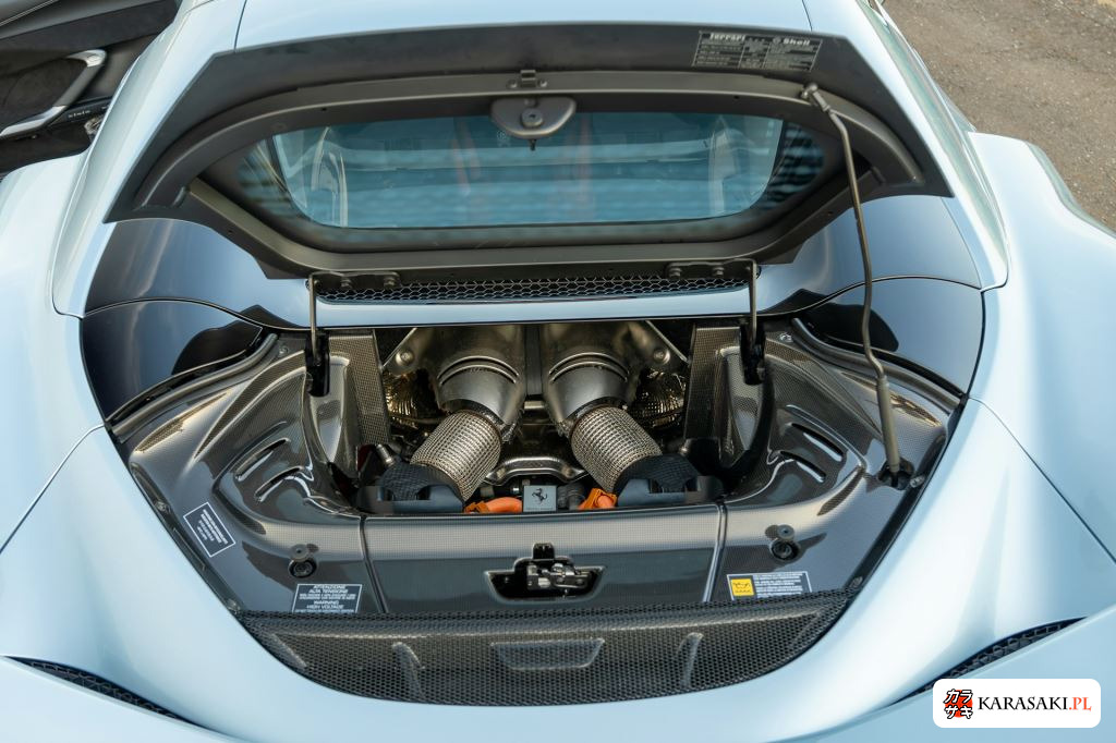 Ferrari 296GTS 2026 z aukcji japońskiej