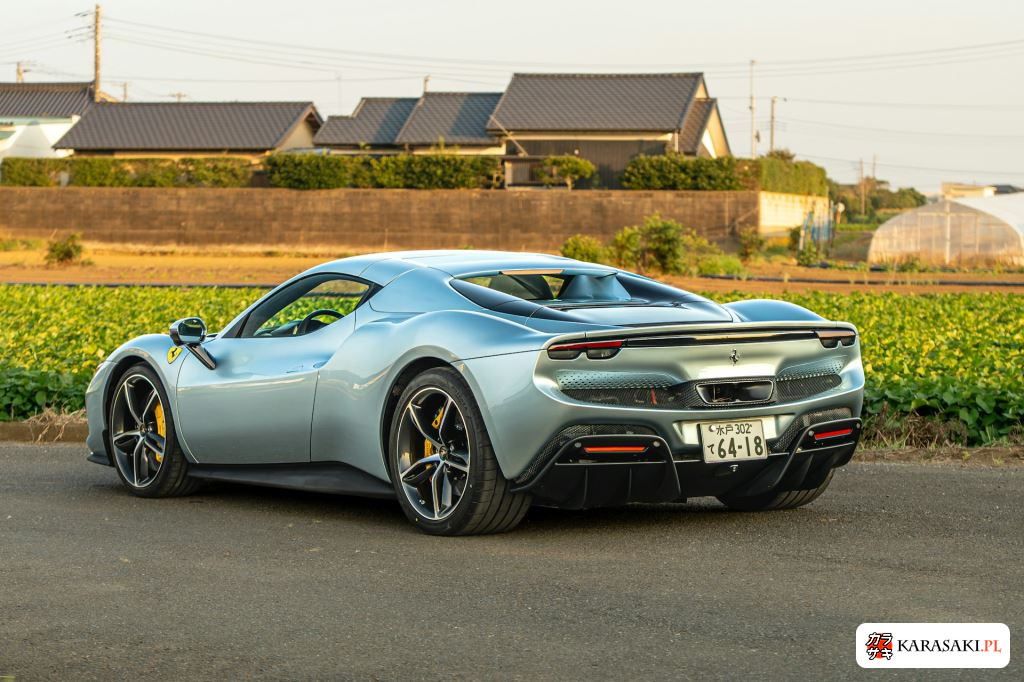 Ferrari 296GTS 2026 z aukcji japońskiej
