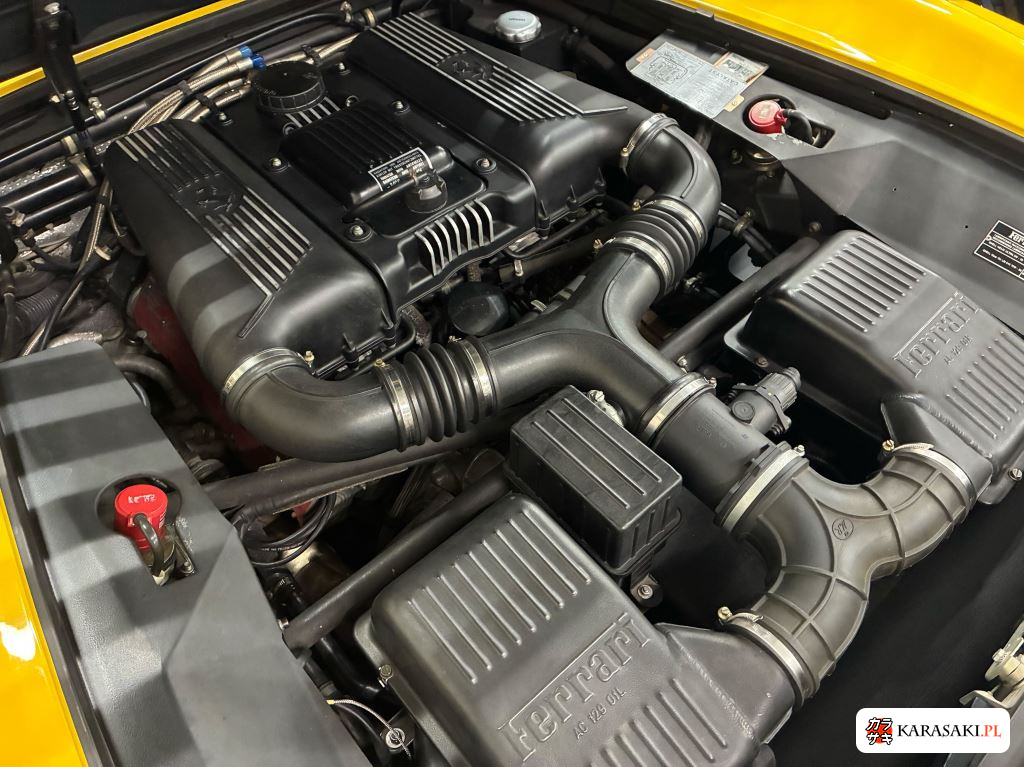 Ferrari F355 2020 z aukcji japońskiej