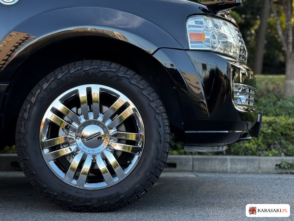 Lincoln Navigator 2009 z aukcji japońskiej
