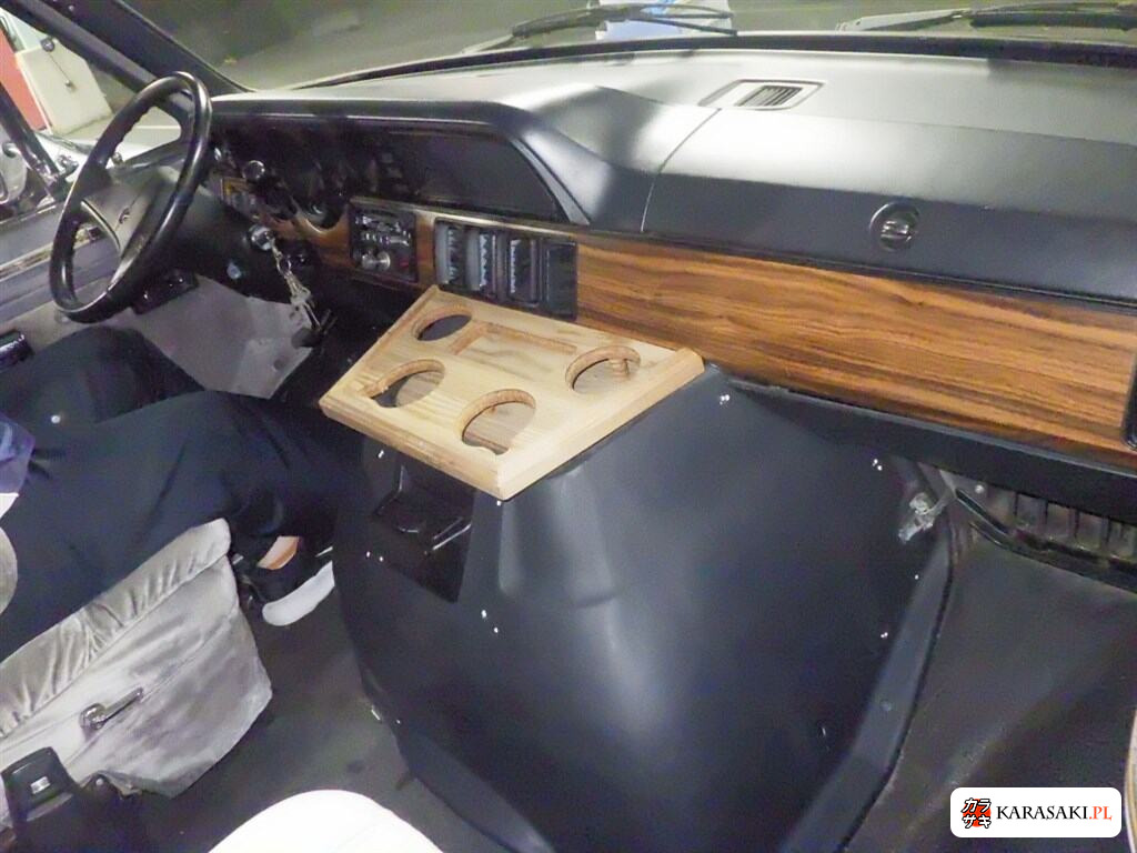 Dodge Ram 1989 z aukcji japońskiej