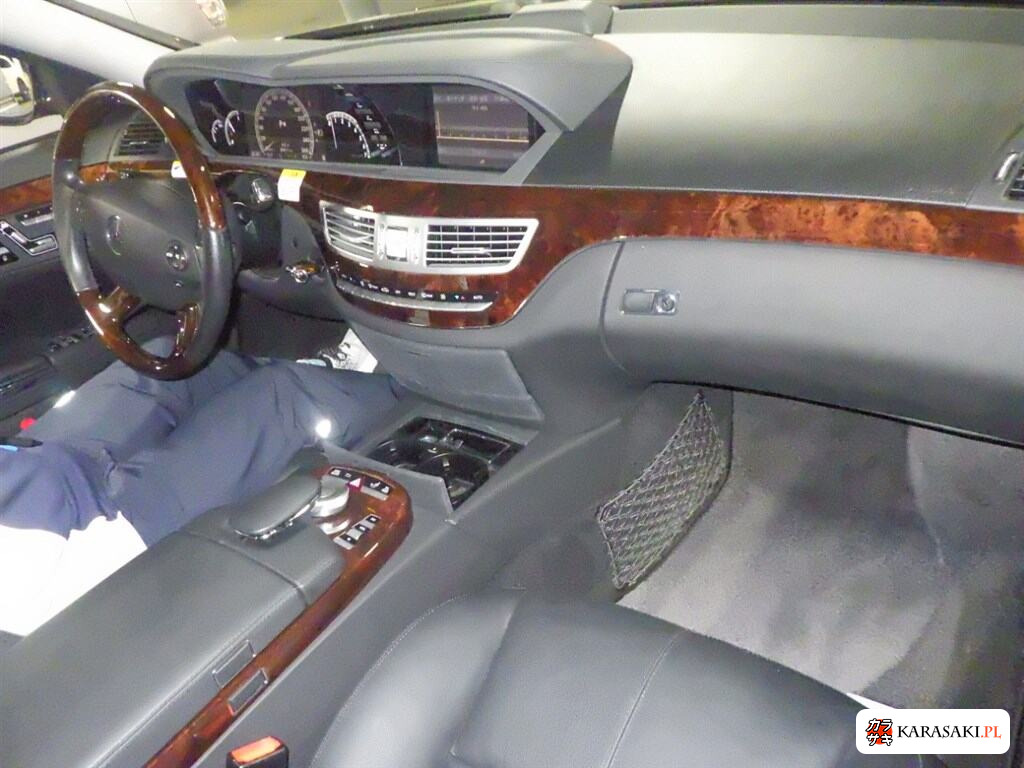 Mercedes-Benz S-Class 2006 z aukcji japońskiej