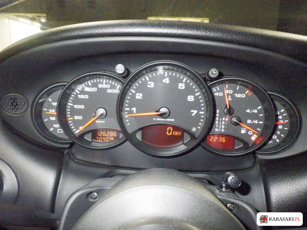 2000 Porsche 911 CP Carrera 6