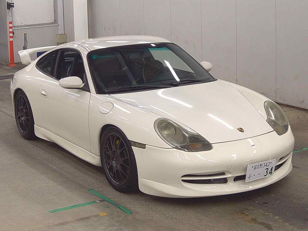 Porsche 911 2000 z aukcji japońskiej